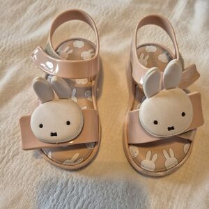 Mini Melissa toddler size 8 Jump and Miffy Pink Beige Sandals GUC